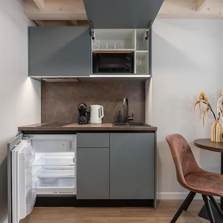 Charming Old Town Loft ריגה